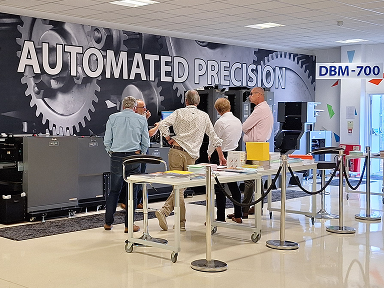 Reinauer at the Duplo Showroom for training