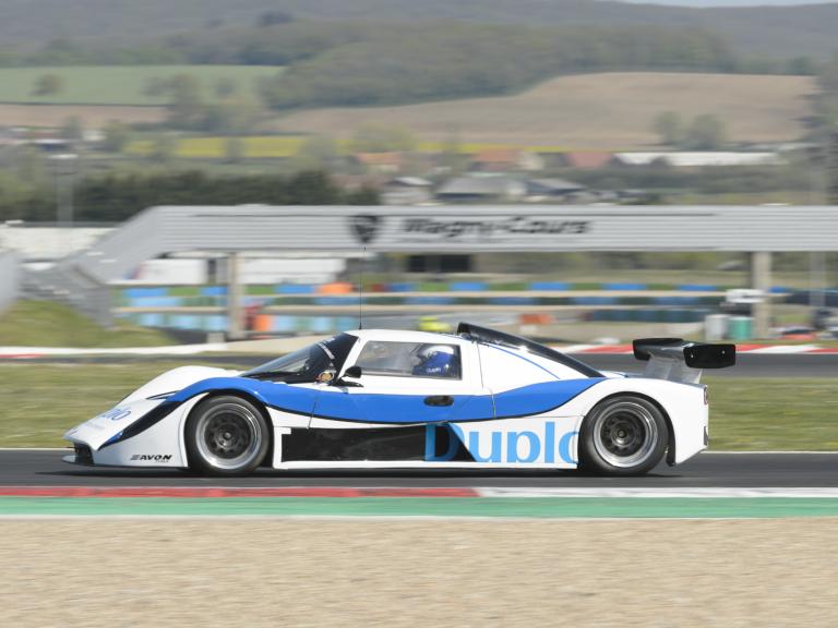 Duplo and motor sports: Engineering for optimal performance