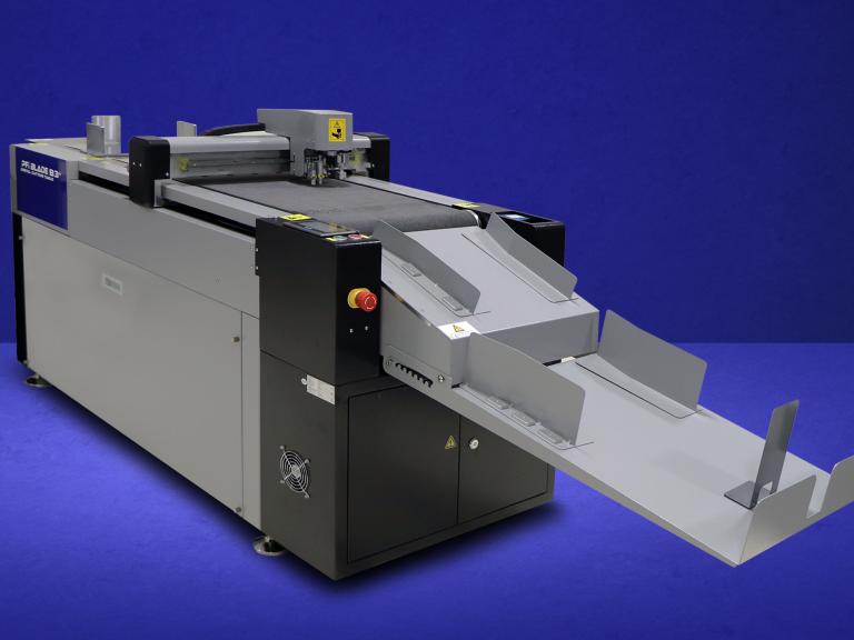 PFi lade B3+ Digital cutting table