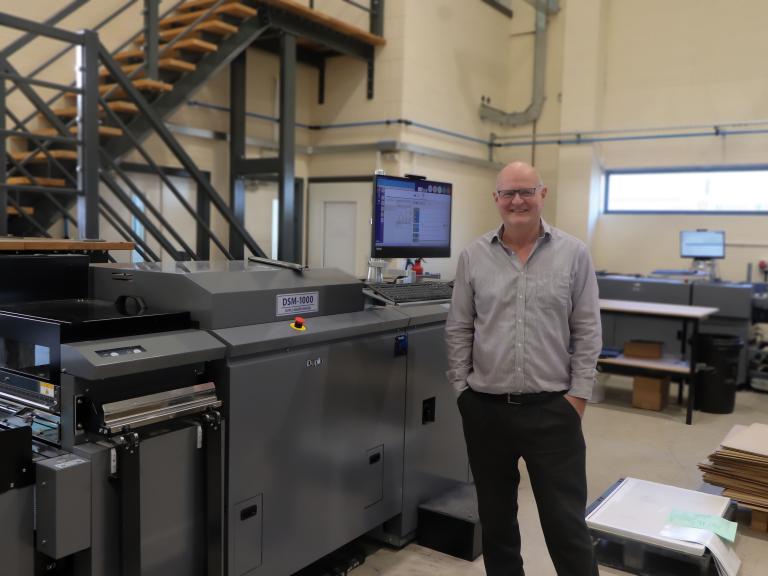Steve Wenlock with Duplo DSM-1000 at Flexpress