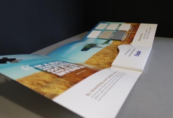 Digital cutting table